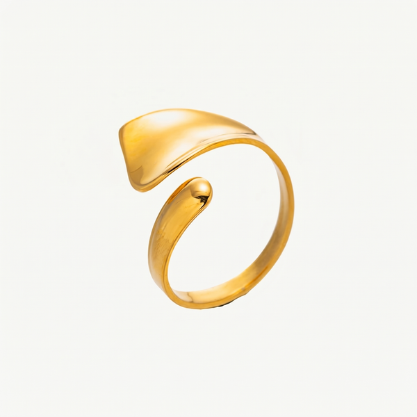 Diriyah Bold Ring