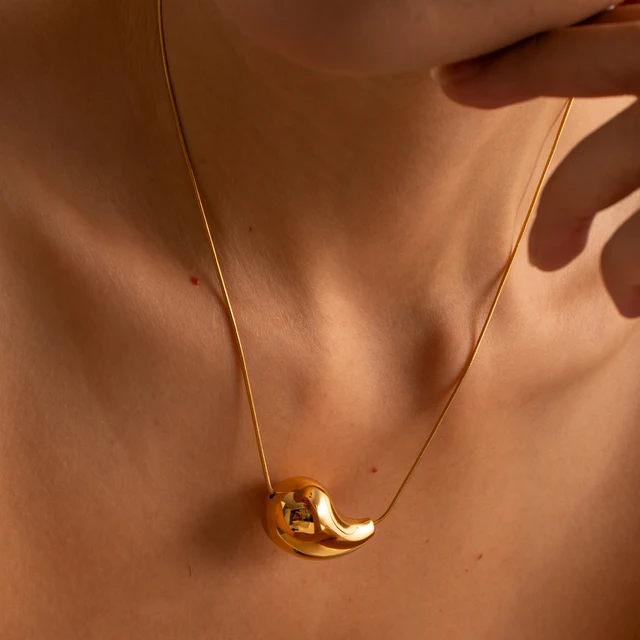 Tear Drop - Necklace