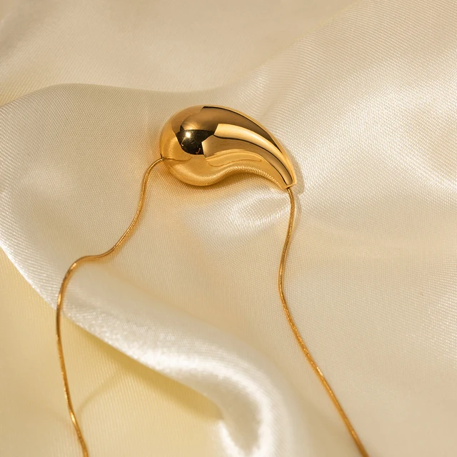Tear Drop - Necklace