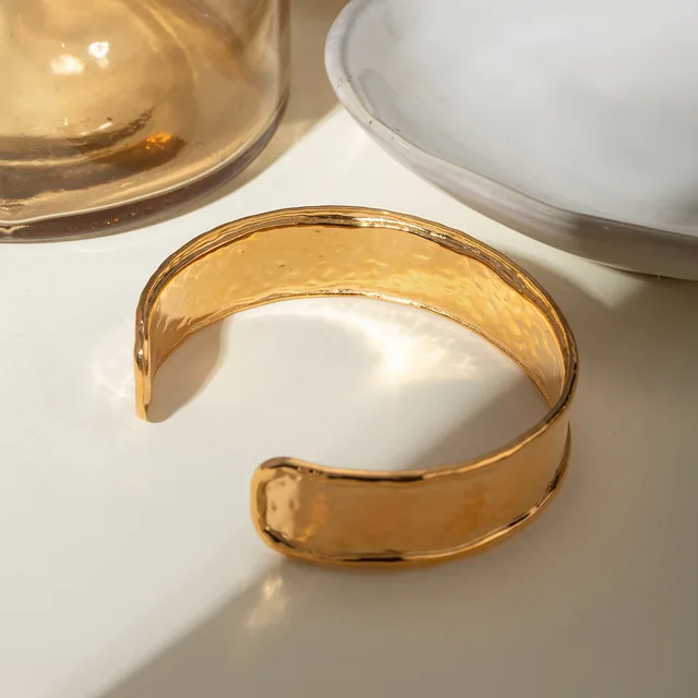 The Charm - Bangle