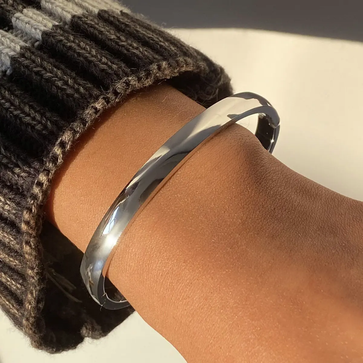 Elegant - Bangle