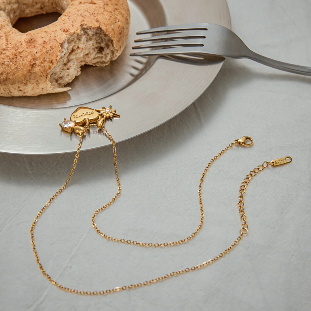 Mom's Heart - 3 Pendants Necklace