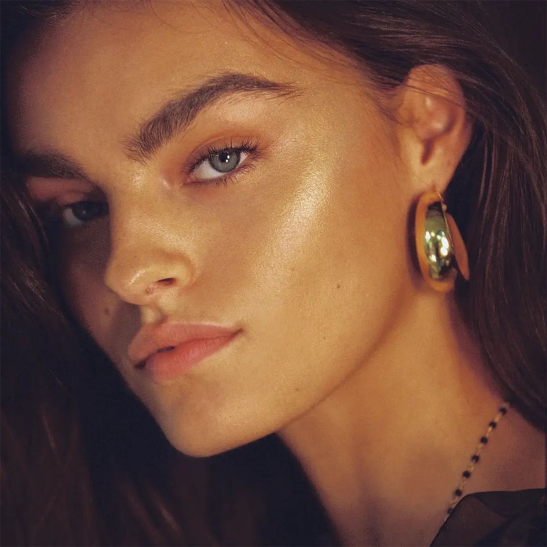 Luna Hoops - Earrings