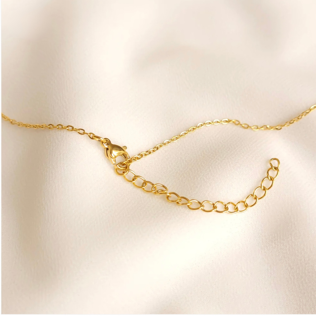 Mama - Necklace