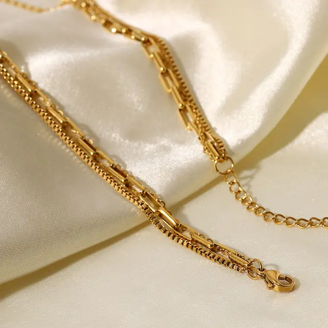 Trinity Gleam - 3 Layers Necklace
