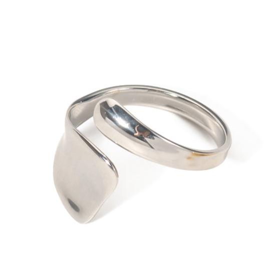 Diriyah Bold Ring (Silver)