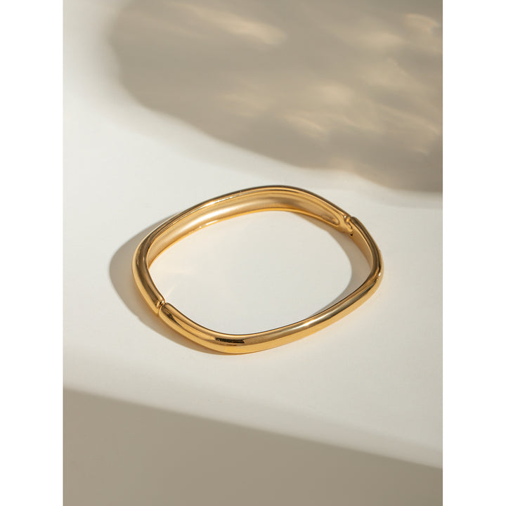 Edgy - Bangle