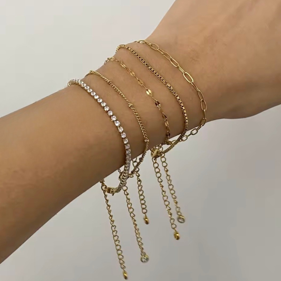 Classy - 5 Bracelets Set