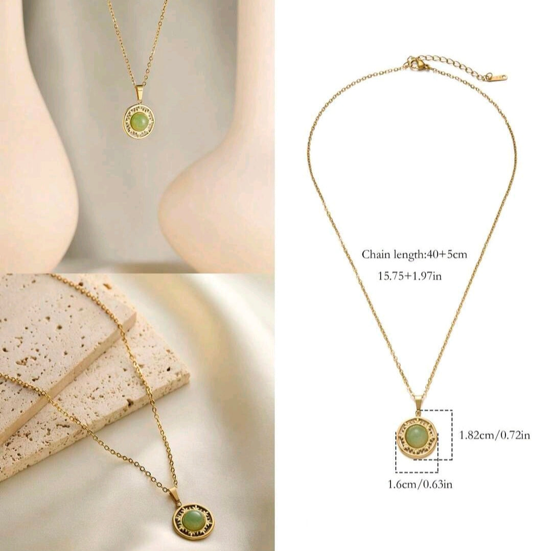 The Green Flake - Necklace