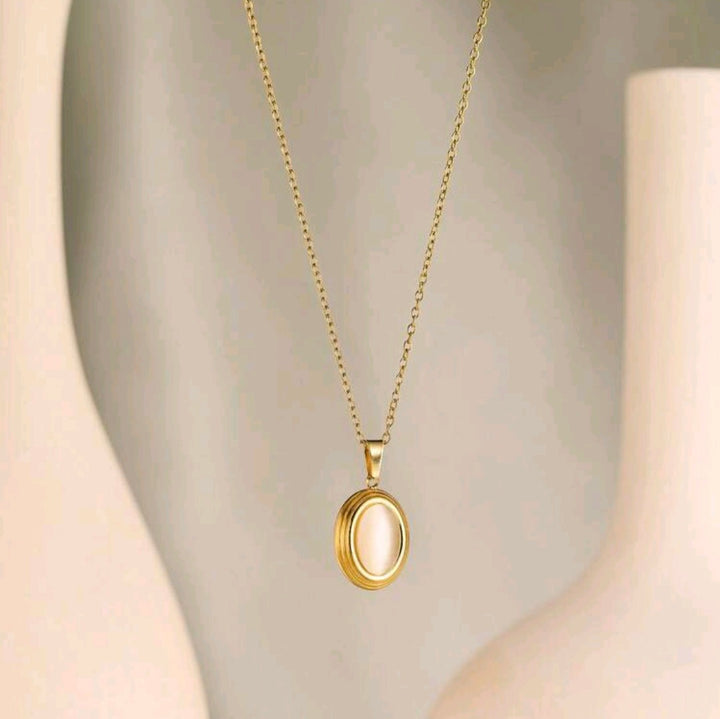 The White Oval - Necklace