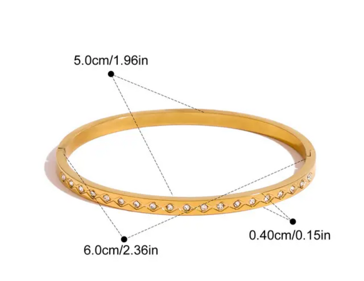 Golden Elegance - Bangle