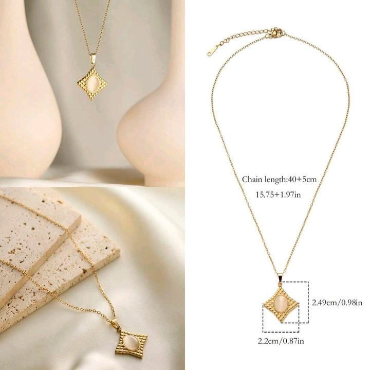 The White Star - Necklace