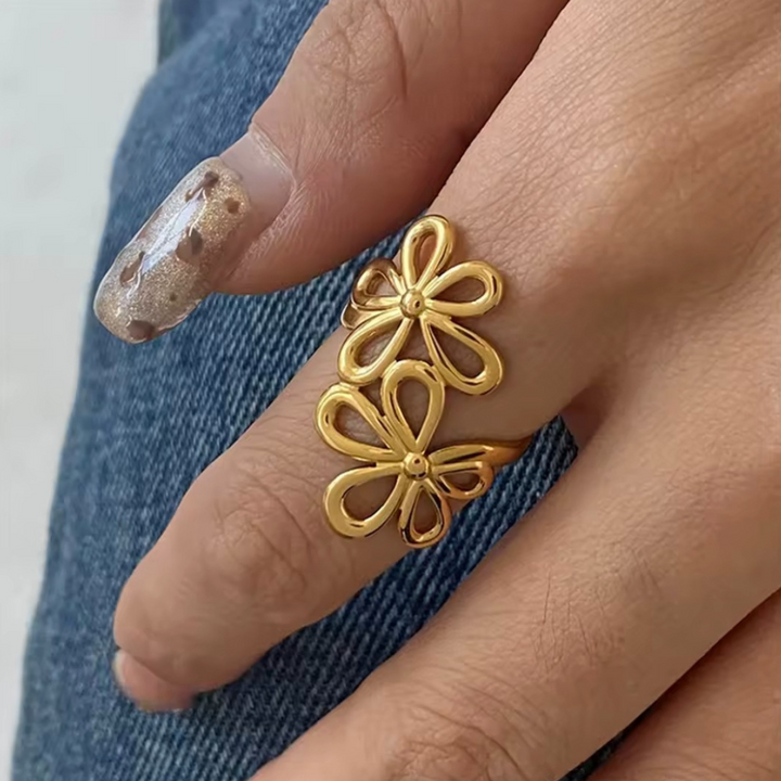 The Bouquet - Ring