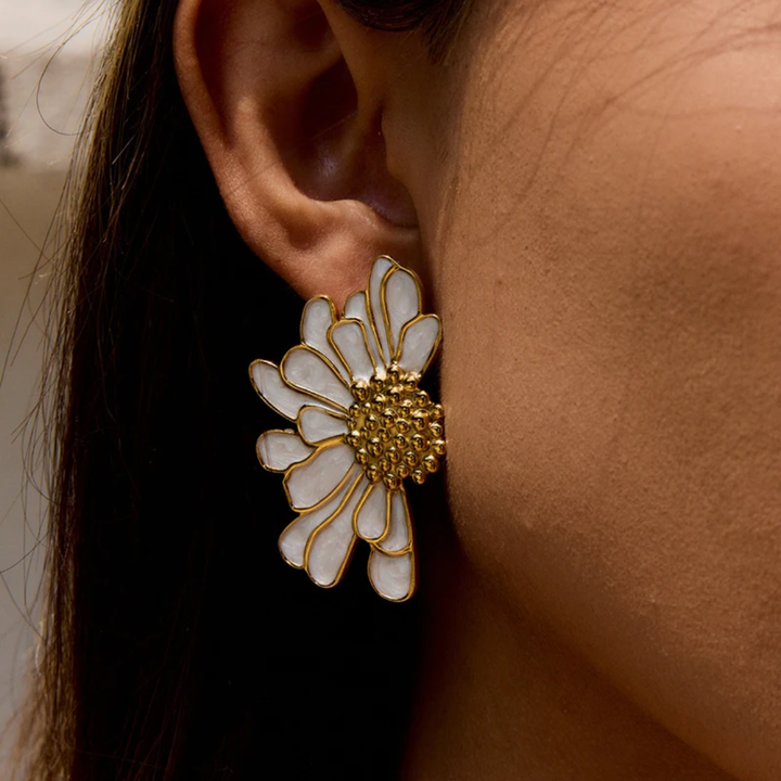 Beirut Daisy Earrings