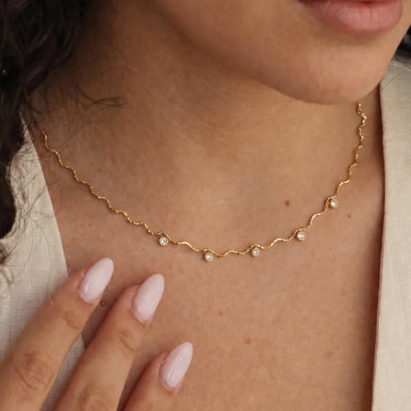 Como Wave Necklace