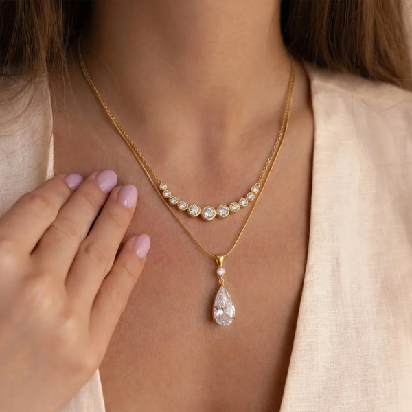Capri Gem Bar Necklace (White)