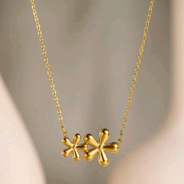 Jasmines - Necklace