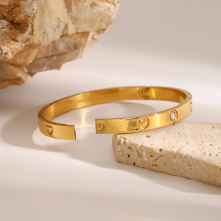 Golden Elegance - Bangle