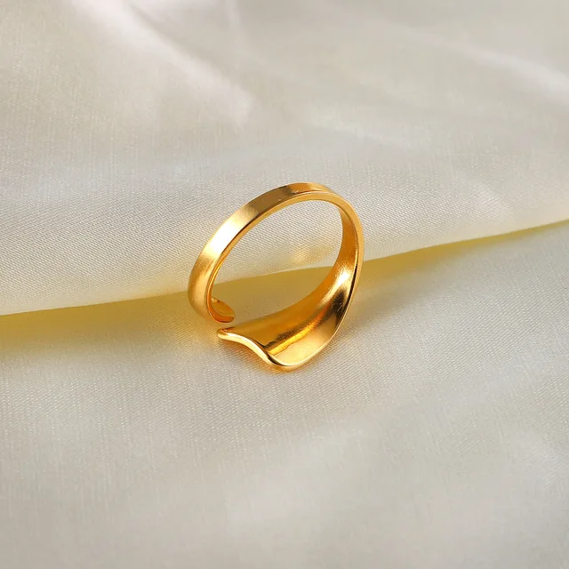 Statement - Ring