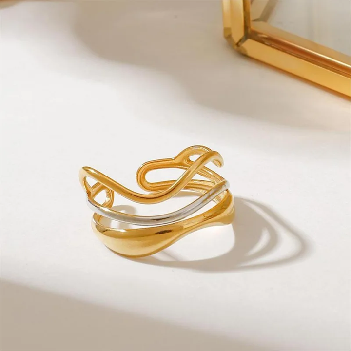 Byblos Waves Ring (Gold &amp; Silver)