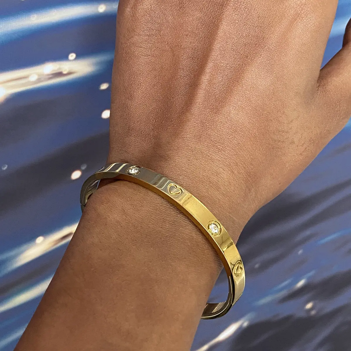 Golden Elegance - Bangle