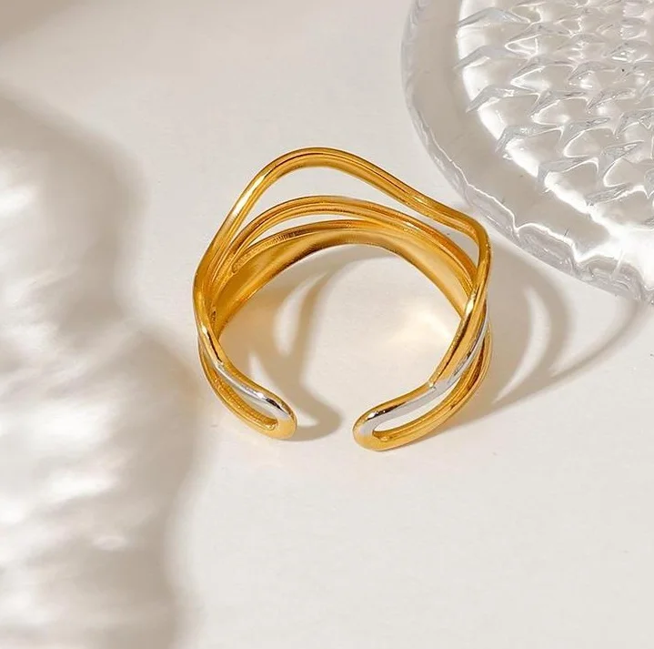 Byblos Waves Ring (Gold &amp; Silver)