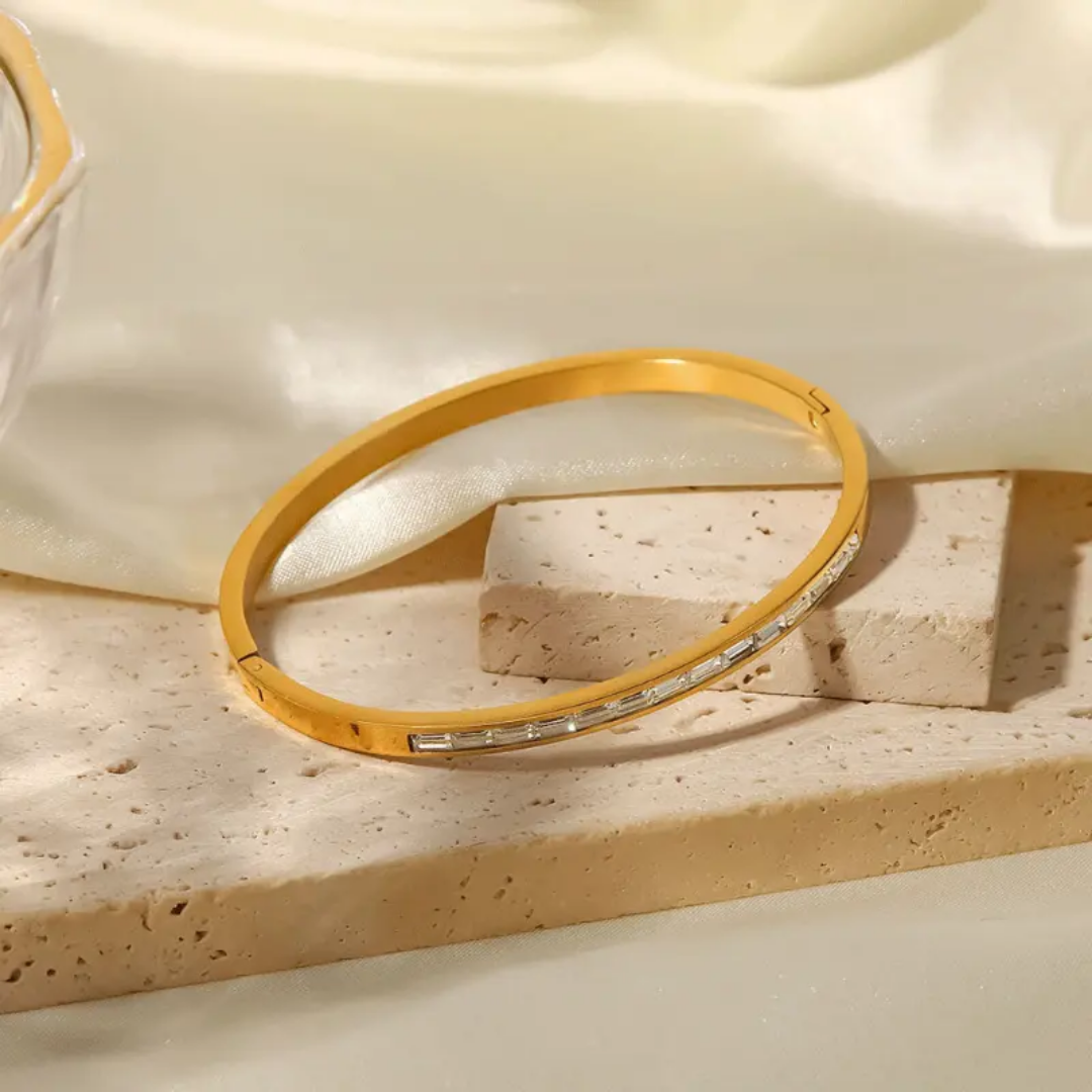 White Shimmer - Bangle