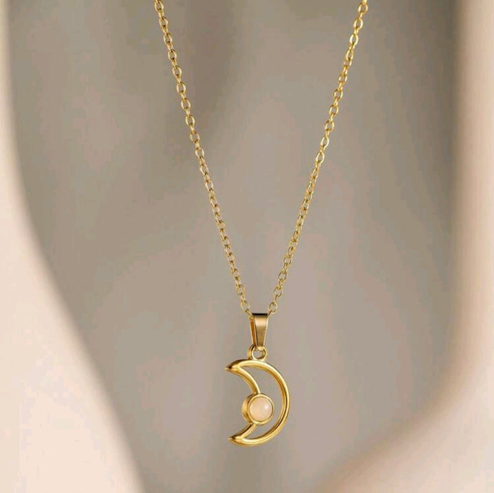 The White Moon - Necklace