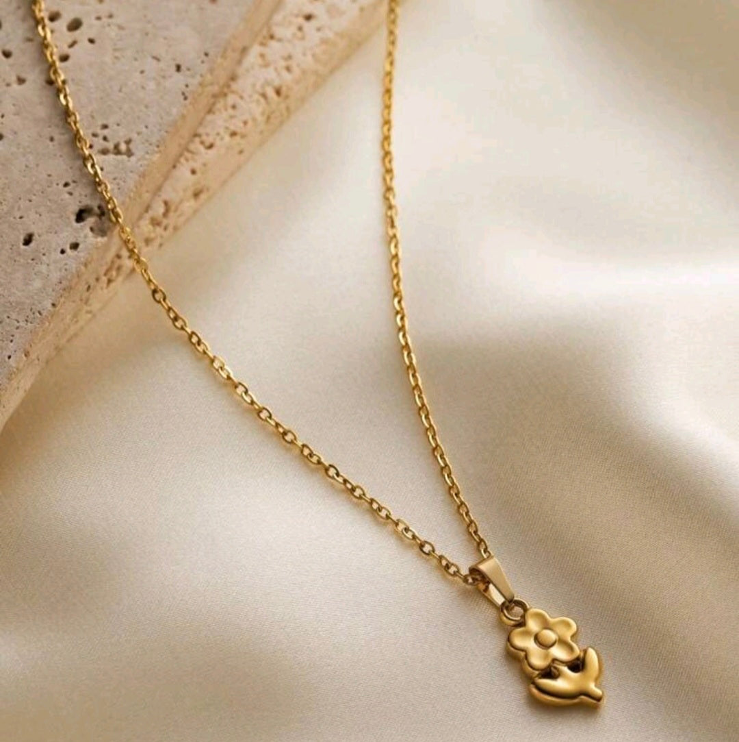 The Mini Flower - Necklace