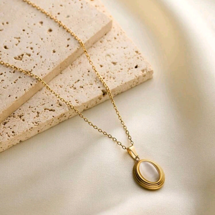 The White Oval - Necklace