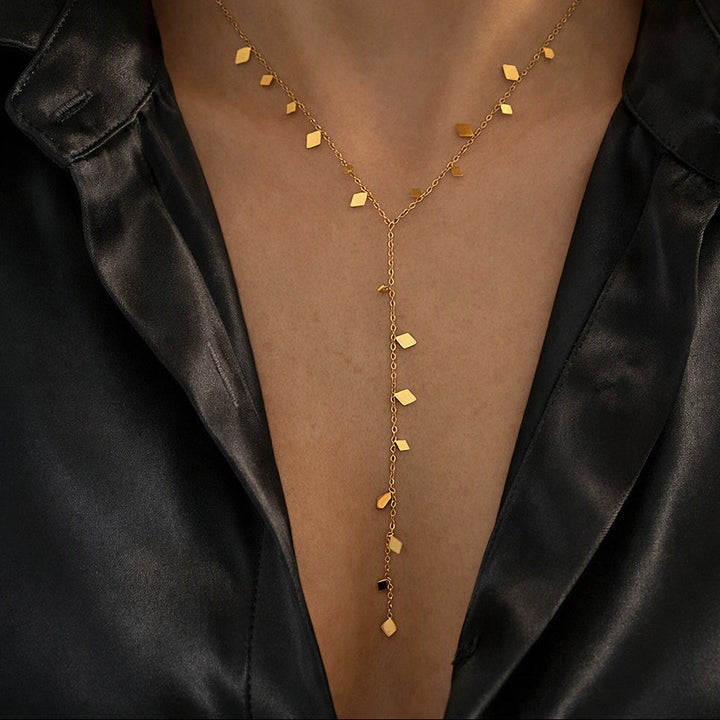 Neom Diamond Lariat