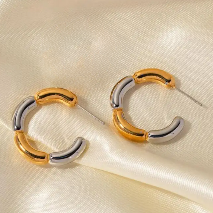Duo Flower Hoop - Earrings (Gold & Silver)