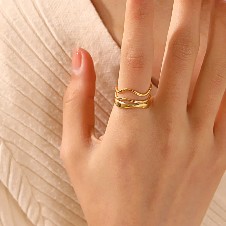 Byblos Waves Ring