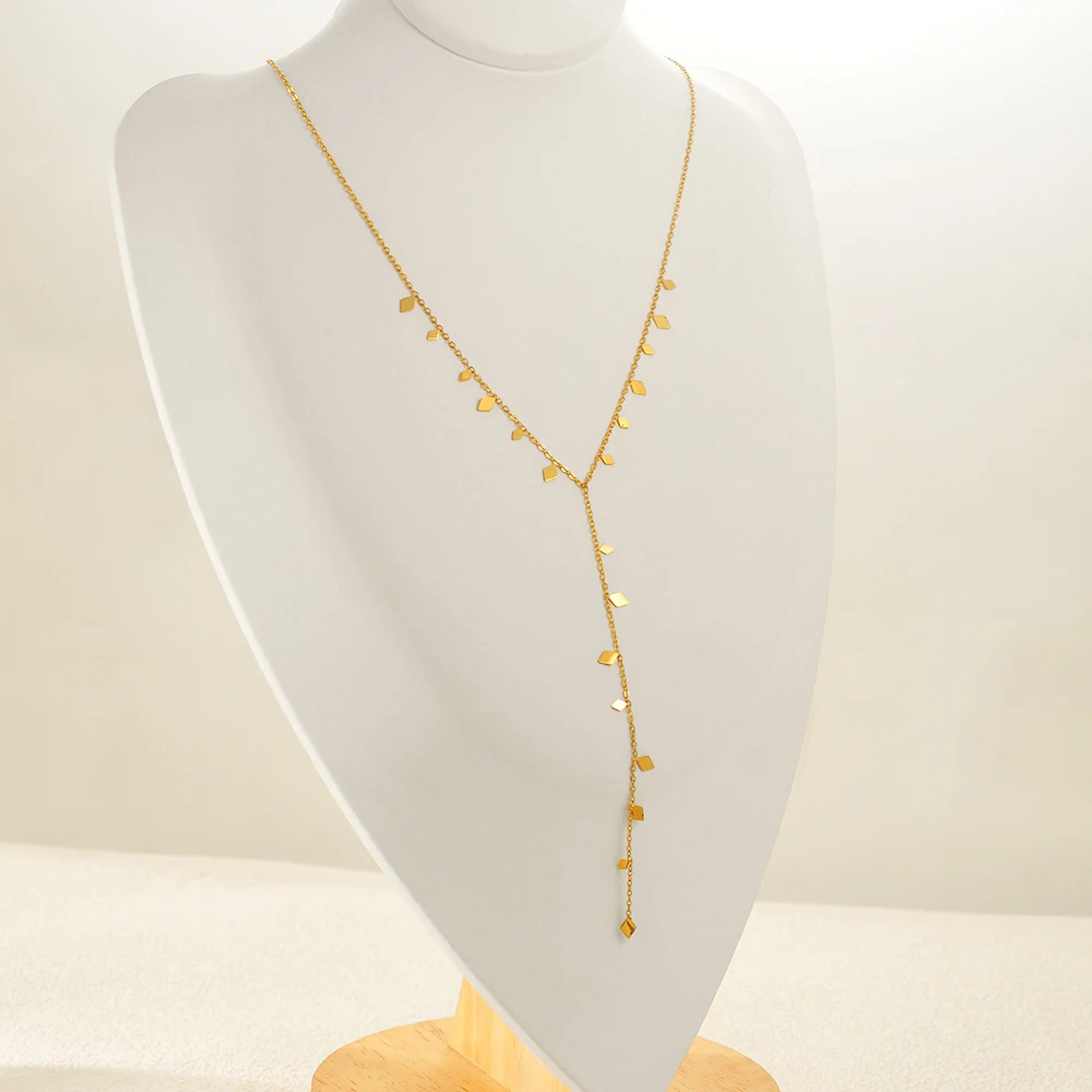 Neom Diamond Lariat