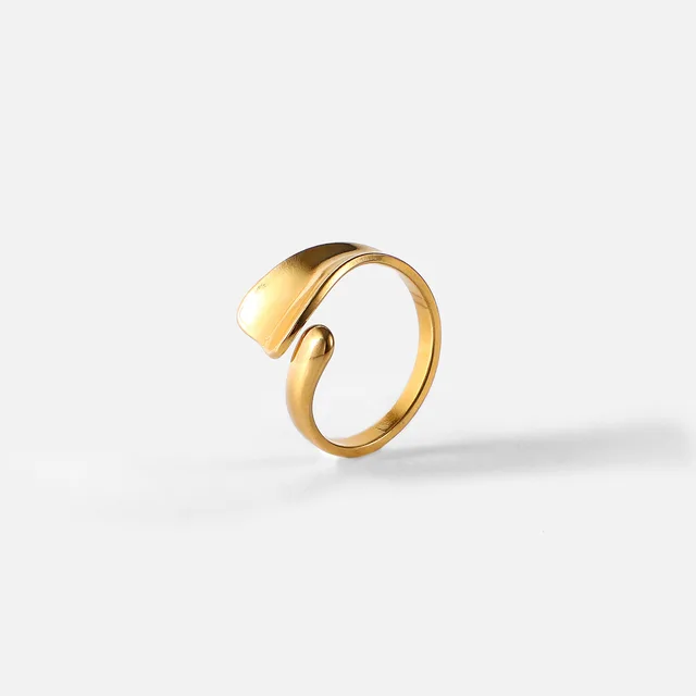 Statement - Ring