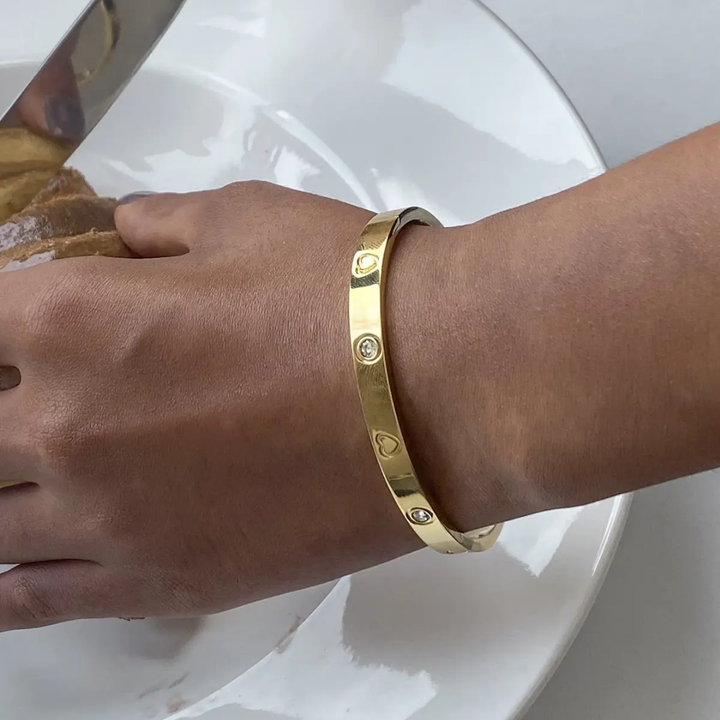 Golden Elegance - Bangle