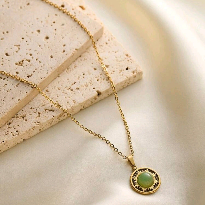 The Green Flake - Necklace