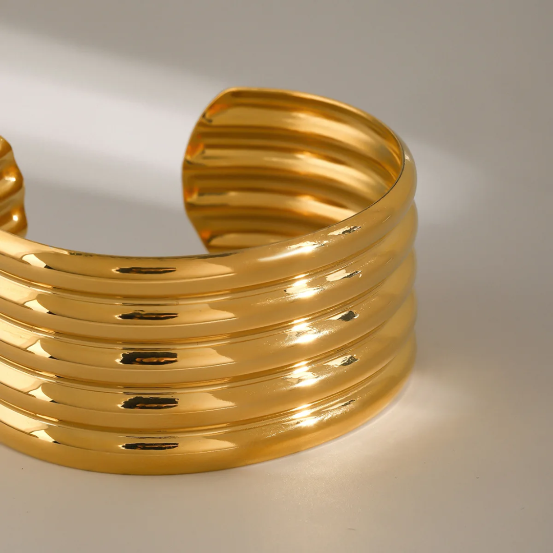The Wavy - Bangle
