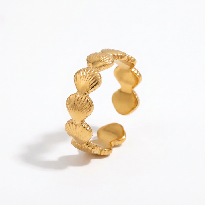 Hala Heart Ring